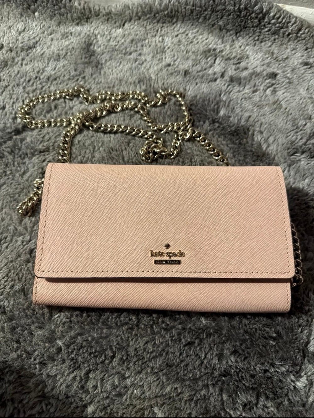 kate spade pale pink chain crossbody wallet with gold hardware
